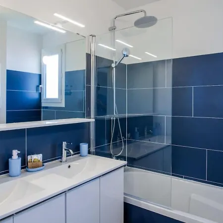 Maison Coeur De Village Avec Jacuzzi Ferienhaus *