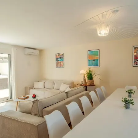 Maison Coeur De Village Avec Jacuzzi Ferienhaus