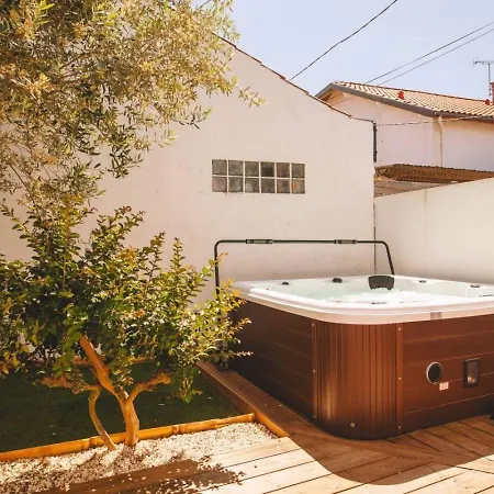 Maison Coeur De Village Avec Jacuzzi Ferienhaus